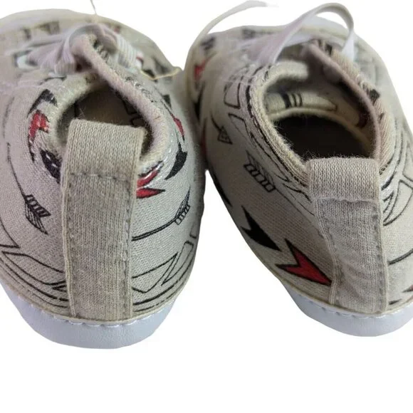 Baby Gear size 6 to 9 Months Arrow Head Print Sneakers Crib Shoes - Picture 4 of 6